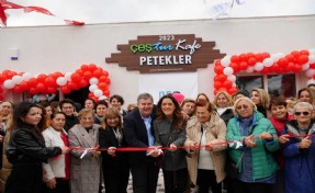 Alaçatı'da Petekler Spor Park görkemli törenle açıldı