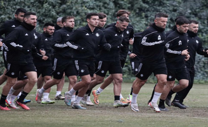 Altay’da oyuncular antrenmana çıkmadı