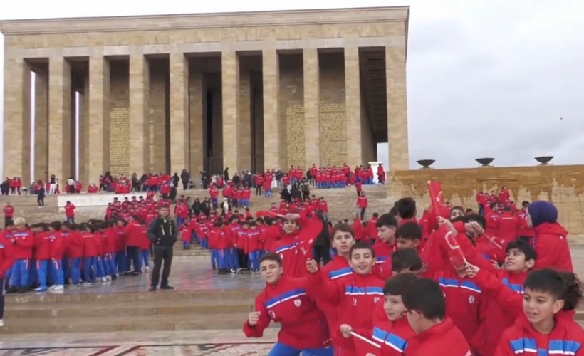 Altınordu Spor Kulübü, Anıtkabir’i ziyaret etti