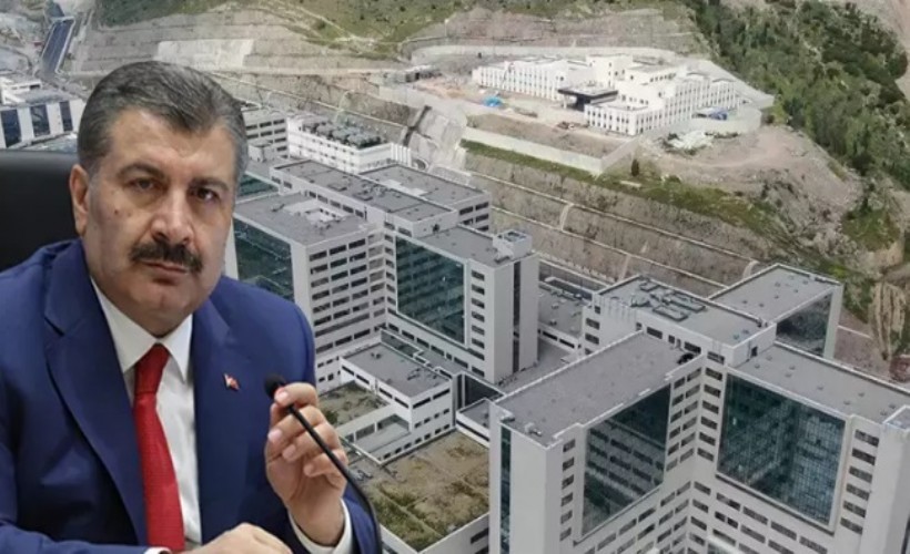 Bakan Koca'dan yeni Şehir Hastanesi açıklaması: İlk Biyonik Kulak Ameliyatı yapıldı