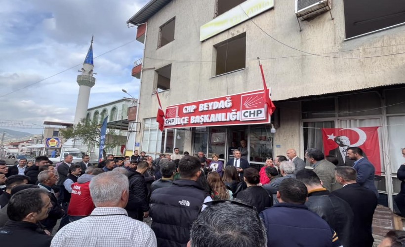 Beydağ Belediye Başkanı Yılmazlar'ın adaylık açıklamasına yoğun ilgi!