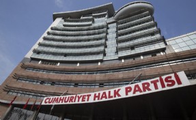 CHP, birçok il ve ilçe için adaylarını açıklayacak