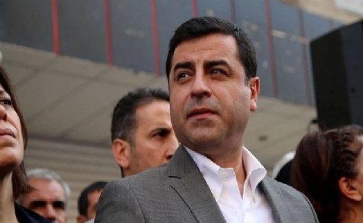 Demirtaş: Saldırının ilk fitilini tetikçi Abdülkadir Selvi ateşledi