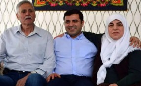 Demirtaş’tan babası için mesaj: Yüreğimiz bu hücreden büyüktür