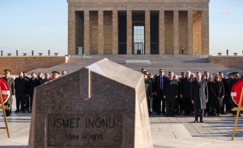 İsmet İnönü vefatının 50. yılında Anıtkabir'de anıldı