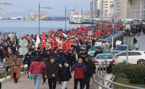 İzmirliler Filistin’e destek için yürüdü