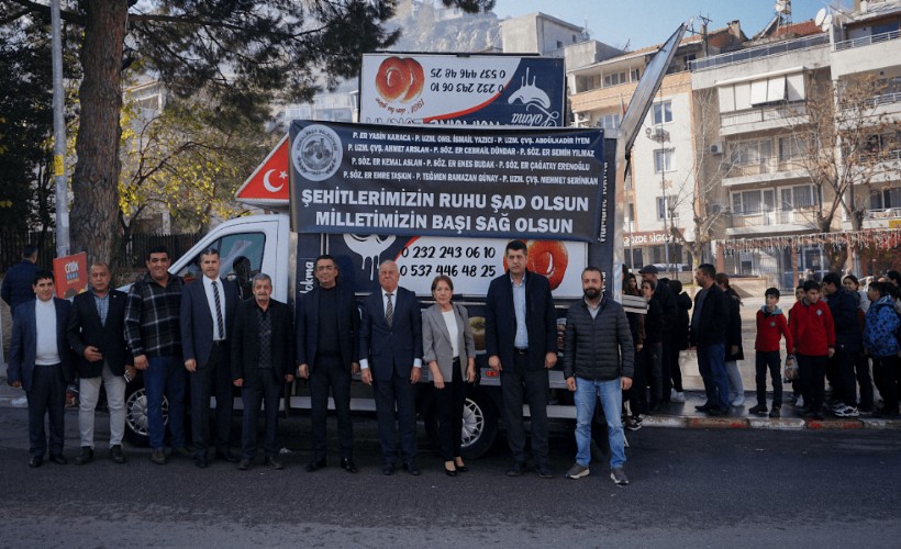 Kemalpaşa’da şehitler için lokma döküldü