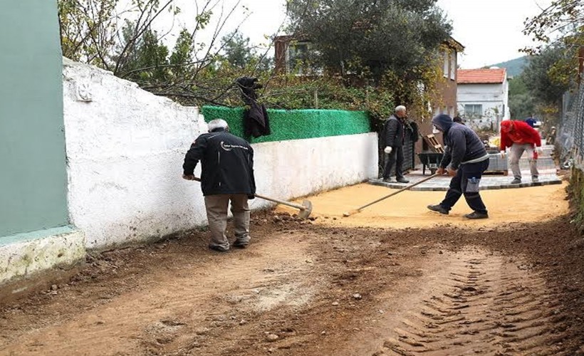 Menderes Kuyucak kilit parke ile döşeniyor