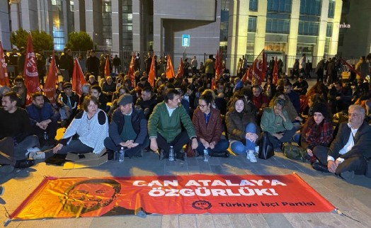 TİP'in Can Atalay için Çağlayan önündeki oturma eylemi başladı