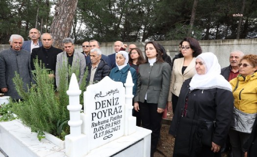 Tülay Hatimoğulları, Deniz Poyraz’ın mezarını ziyaret etti