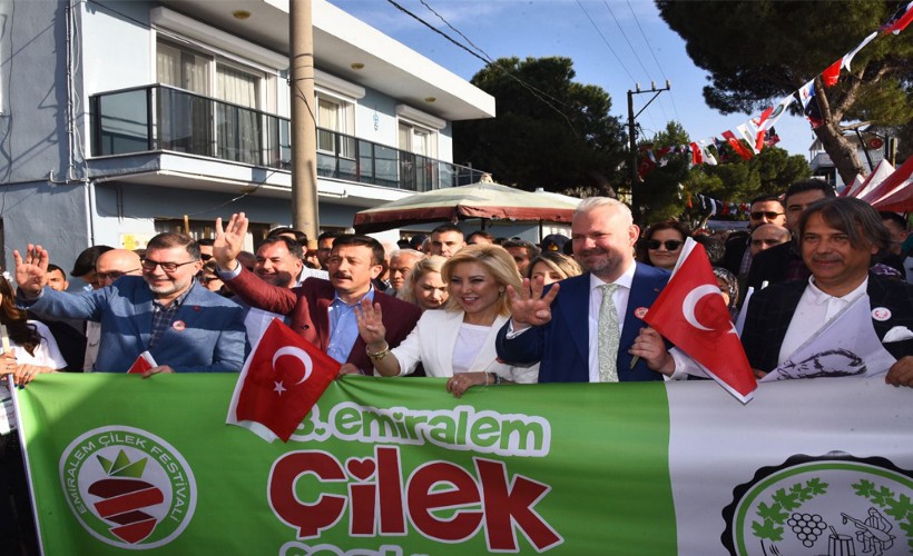 13. Emiralem Çilek Festivali'ne yoğun ilgi