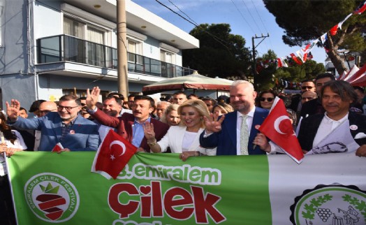 13. Emiralem Çilek Festivali'ne yoğun ilgi