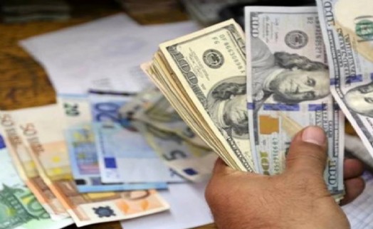 Dolar ve Euro’da yeni rekor