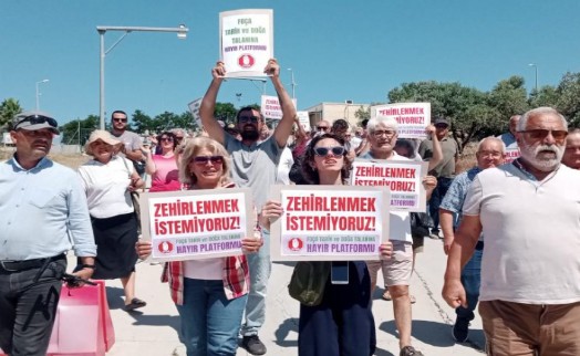 Foça Tarih ve Doğa Talanına Hayır Platformu'ndan 'gaz salınımı' protestosu