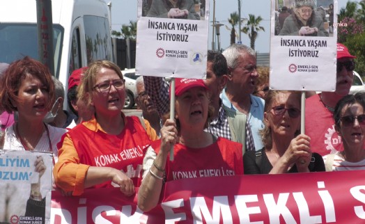 İzmir'de emeklilerden maaş ve bayram ikramiyesi tepkisi