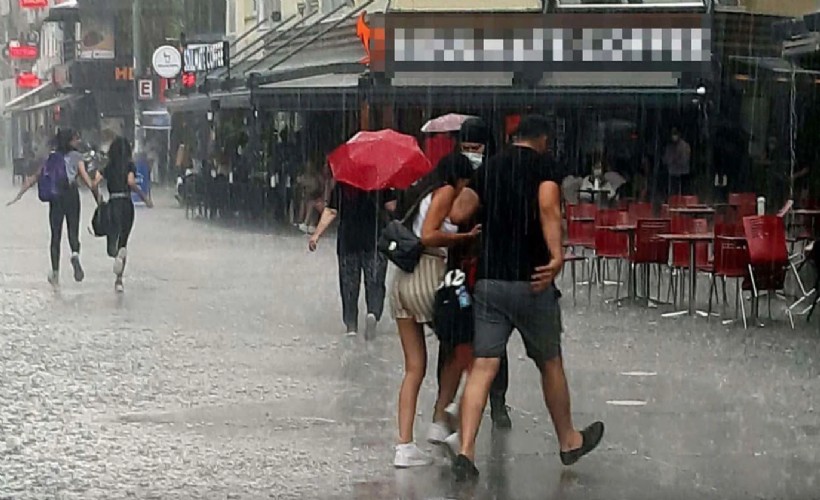 İzmir için 'sağanak' uyarısı! Meteoroloji saat verdi