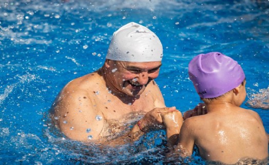 İzmirli çocuklar Yaz Spor Okulları’na koşuyor