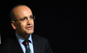 Mehmet Şimşek ekonominin dümenine geçti