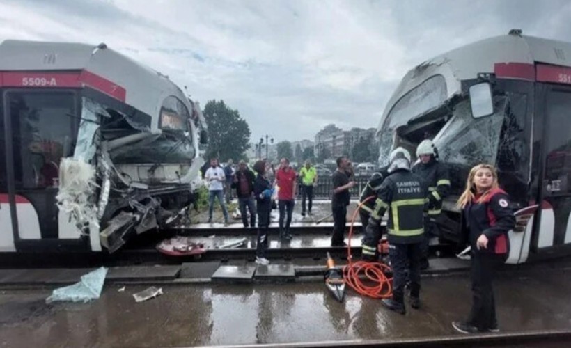 Samsun'da iki tramvay çarpıştı! Çok sayıda yaralı var!