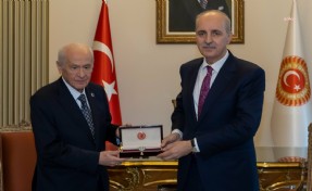 TBMM Başkanı Kurtulmuş görevi Bahçeli'den devraldı