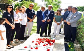 Ahmet Piriştina unutulmadı! Vefatının 19. yılında mezarı başında anıldı