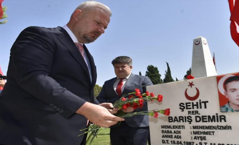 15 Temmuz şehitleri Menemen’de dualarla anıldı