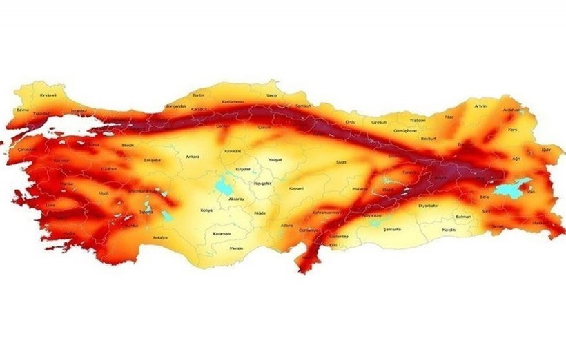 AFAD, altından fay geçen il ve ilçeleri açıkladı!