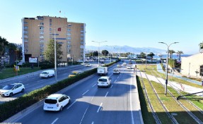 Kemeraltı'nda yeni aşamaya geçiliyor! Alsanacak yönünde trafik düzenlemesi