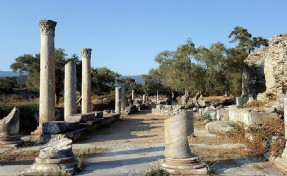 Kültür ve Turizm Bakanlığı İzmir'de yeni tarihi alanlar keşfedildiğini açıkladı