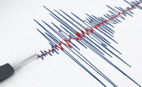 Kuşadası açıklarında 4 büyüklüğünde deprem