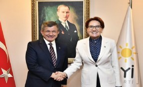 Meral Akşener, Ahmet Davutoğlu ile görüştü