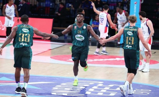 Pınar Karşıyaka’da Angel Delgado ile yollar ayrıldı