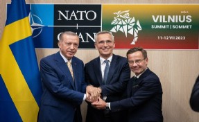 Stoltenberg, Türkiye'nin İsveç'in NATO üyeliğine destek vereceğini açıkladı