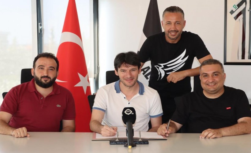 Altay, İbrahim Akın’la yollarını ayırdı