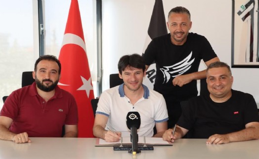 Altay, İbrahim Akın’la yollarını ayırdı