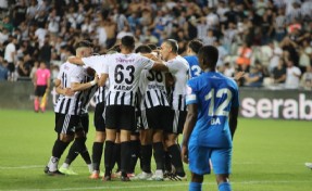 Altay'a galibiyeti 42'lik stoperi getirdi!