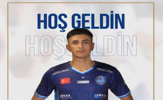 Arkas Spor, Ulaş Onur Topbaşlı'yı transfer etti