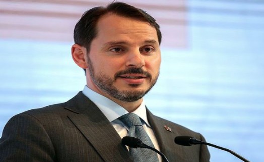 Babası, Berat Albayrak’ın ‘ne yaptığını’ anlattı: Yeni bir nesil yetiştiriyor