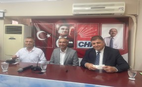 CHP Karşıyaka'da devir teslim töreni yapıldı