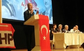 CHP kongresinde aday kalp krizi geçirip vefat etti