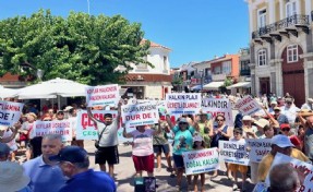 ‘Havlunu al da gel’ eylemlerinin yapıldığı Çeşme’de plaj ücretleri cep yakıyor!