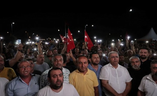 İstanbul'da taksicilerden taksimetre ücretine yüzde 100 zam talebi