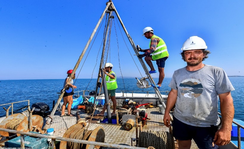 İzmir Körfezi’nin 30 farklı noktasından karot örneği alındı