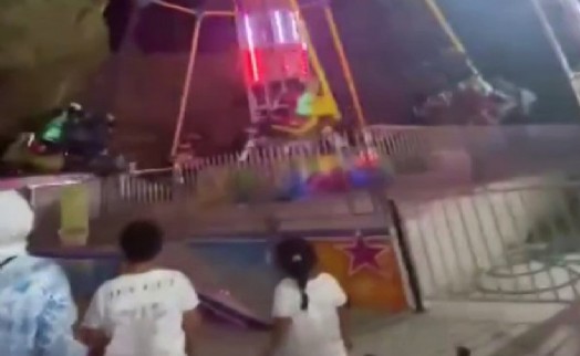 İzmir'deki lunapark kazası kamerada