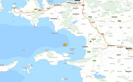 İzmir güne depremle uyandı