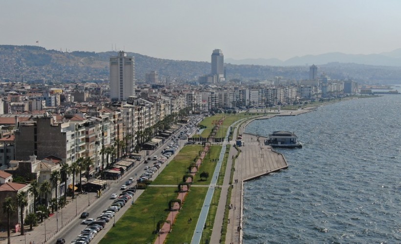 İzmir’de öğrenciler kiradan dertli!