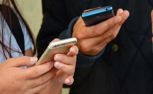 Öğrencilerin vergi muafiyeti kapsamında alabileceği 10 telefon