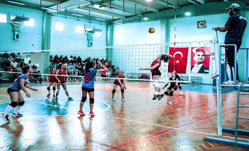 Bayraklı’da 4 yılda 42 bin 500 kişi sporla buluştu