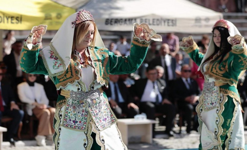 Bergama'nın düşman işgalinden kurtuluşu coşkuyla kutlandı