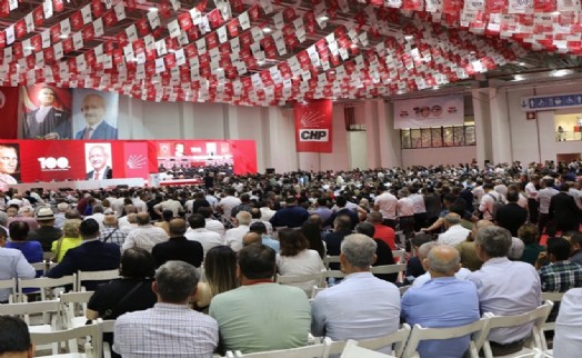 CHP İl yönetiminden 2 kişi düşürüldü: İşte yerine getirilen isimler...